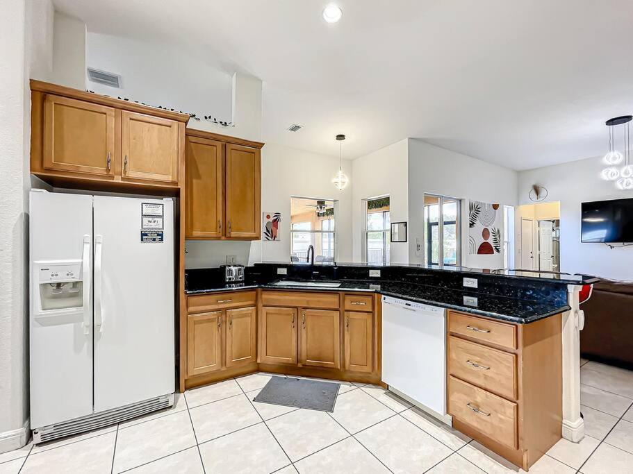 Discover Your Oasis: Tropical Haven In Central Psl Port St. Lucie エクステリア 写真